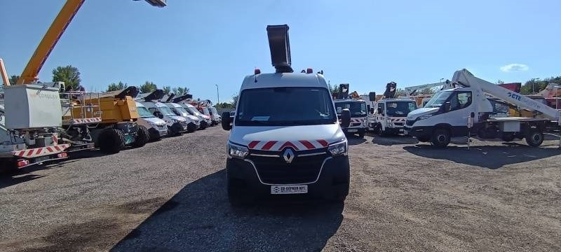 Renault Master Klubb KL32 - 12,5 m, 120 kg - Camion avec nacelle: photos 3 Renault Master Klubb KL32 - 12,5 m, 120 kg - Camion avec nacelle: photos 3