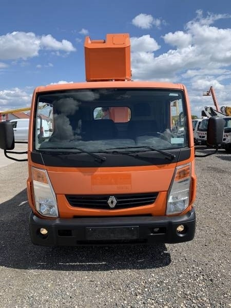 Renault Maxity CMC TB260 - 26 m - 200 kg - Camion avec nacelle: photos 3 Renault Maxity CMC TB260 - 26 m - 200 kg - Camion avec nacelle: photos 3