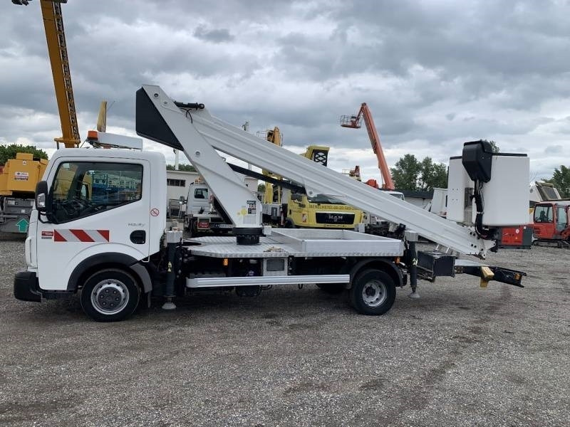 Renault Maxity ISOLI VT60NE - 20m, 250kg - Camion avec nacelle: photos 5 Renault Maxity ISOLI VT60NE - 20m, 250kg - Camion avec nacelle: photos 5