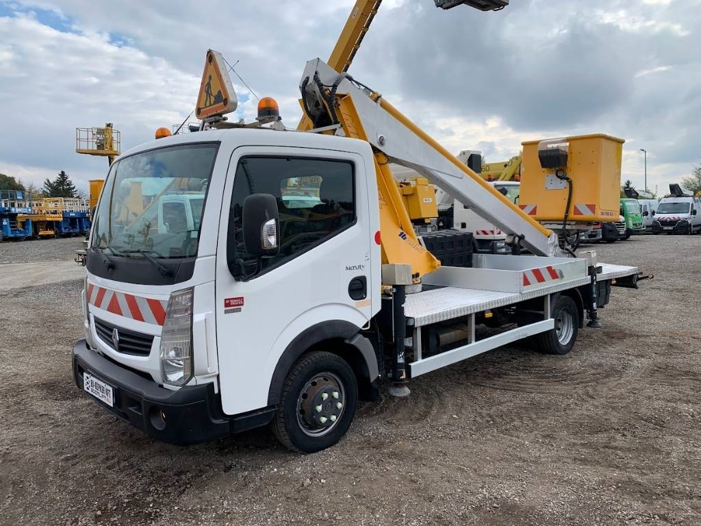 Renault Maxity Multitel 160 ALU DS - 16m - Camion avec nacelle: photos 2 Renault Maxity Multitel 160 ALU DS - 16m - Camion avec nacelle: photos 2