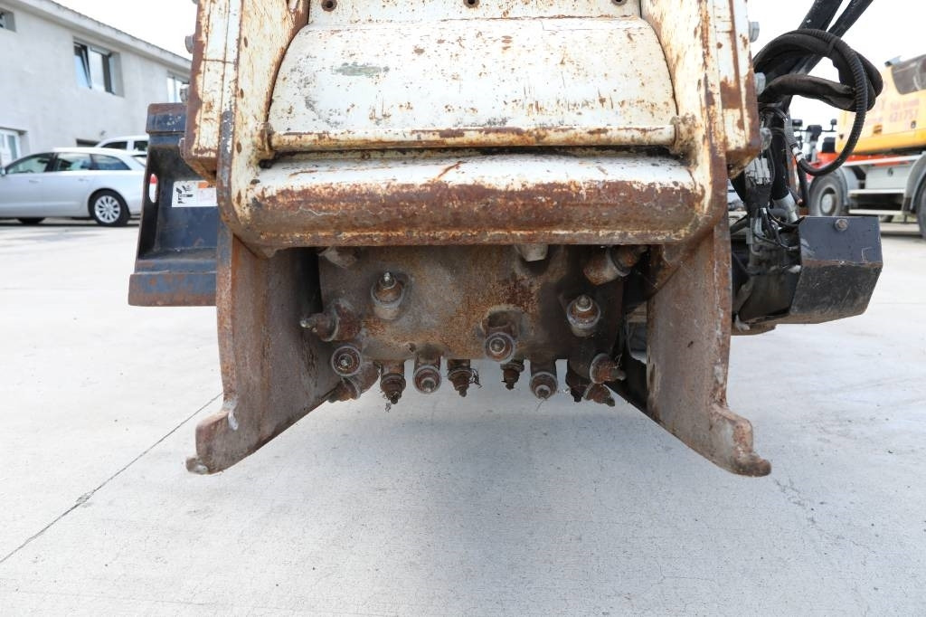 Simex PL4520 - Fraiseuse à froid: photos 3 Simex PL4520 - Fraiseuse à froid: photos 3