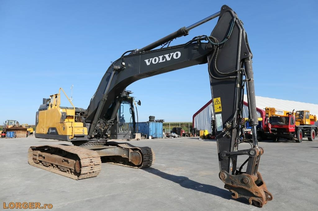 Volvo EC 300 EL - Pelle sur chenille: photos 4 Volvo EC 300 EL - Pelle sur chenille: photos 4