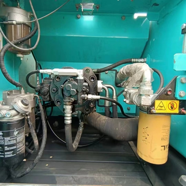 2020 KOBELCO SK200 - Pelle sur chenille: photos 3 2020 KOBELCO SK200 - Pelle sur chenille: photos 3