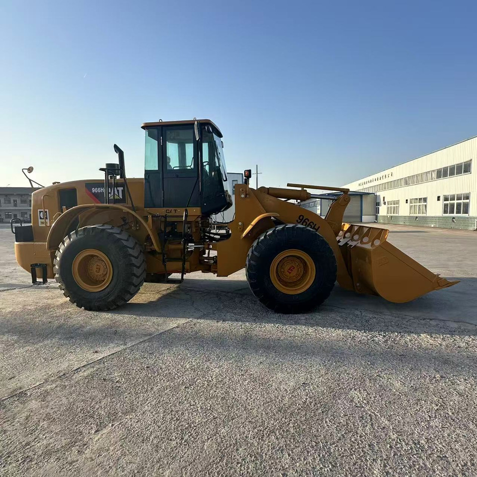 CATERPILLAR 966H - Chargeuse sur pneus: photos 1 CATERPILLAR 966H - Chargeuse sur pneus: photos 1