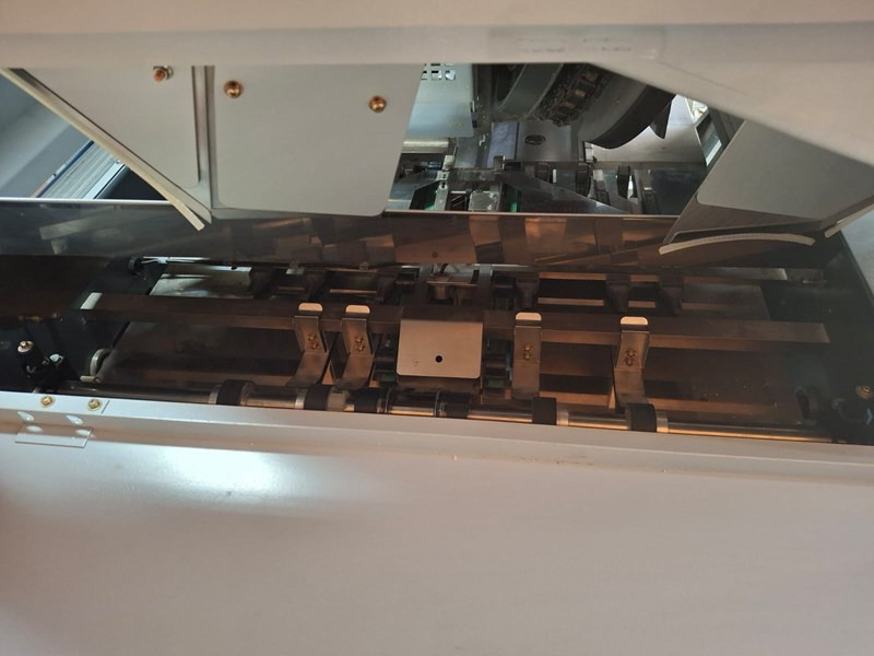 Horizon BQ-470 | 2009 | 800.000 - Relieuse: photos 4 Horizon BQ-470 | 2009 | 800.000 - Relieuse: photos 4