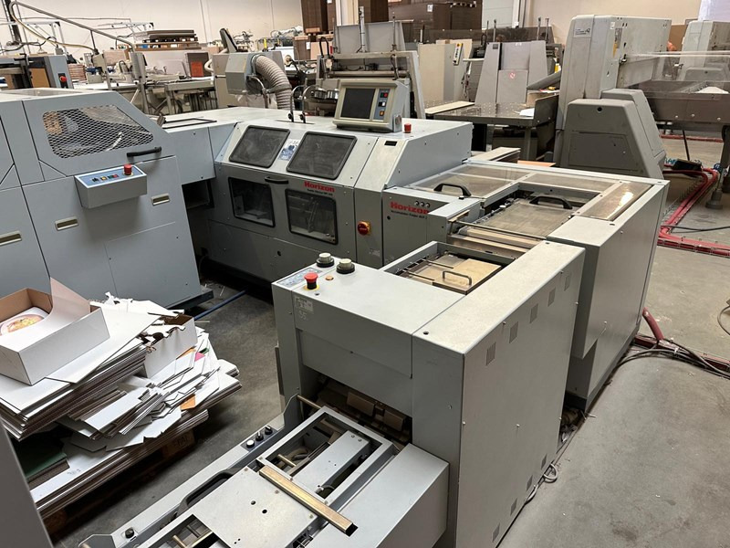 Horizon SL-5500 S | VAC-1000a | 3x VAC-1000m | 2012 | 4 Mio - Machine d'impression: photos 1 Horizon SL-5500 S | VAC-1000a | 3x VAC-1000m | 2012 | 4 Mio - Machine d'impression: photos 1