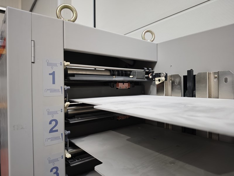 Horizon VAC 100a | 1998 - Machine d'impression: photos 2 Horizon VAC 100a | 1998 - Machine d'impression: photos 2