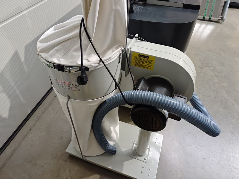 Rigo LAMIBIND 340 HM | 2249 | 2016 - Relieuse: photos 5 Rigo LAMIBIND 340 HM | 2249 | 2016 - Relieuse: photos 5