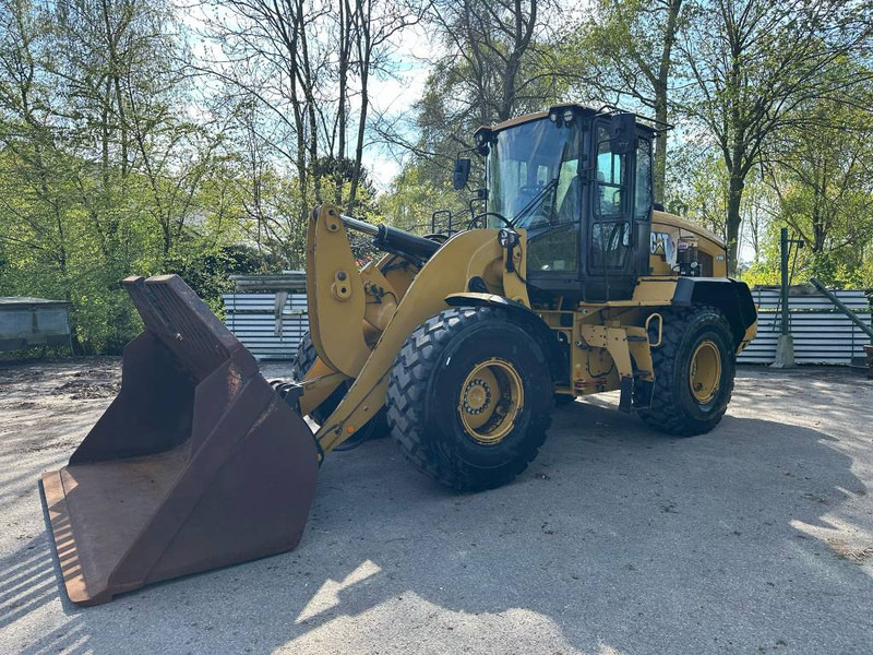 Cat 930M - Chargeuse sur pneus: photos 1 Cat 930M - Chargeuse sur pneus: photos 1