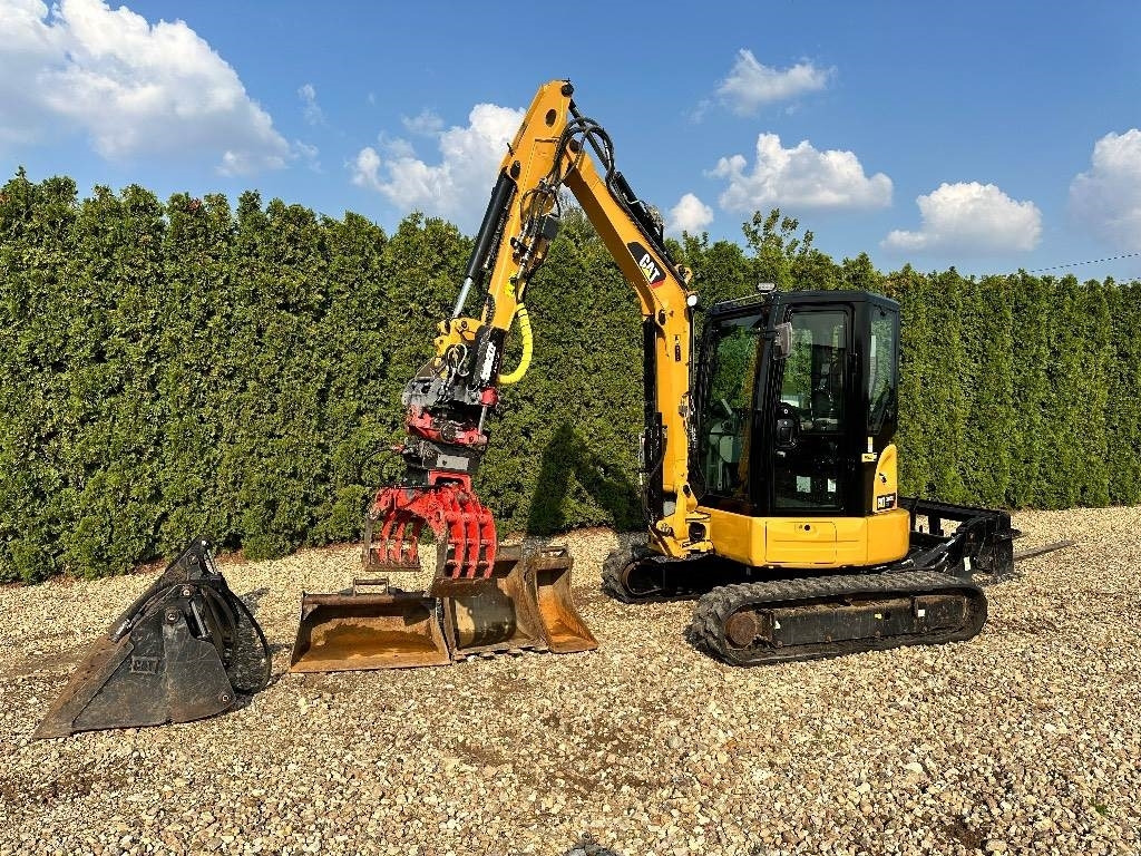 CAT 304.5 E2 XTC - Mini pelle: photos 2 CAT 304.5 E2 XTC - Mini pelle: photos 2