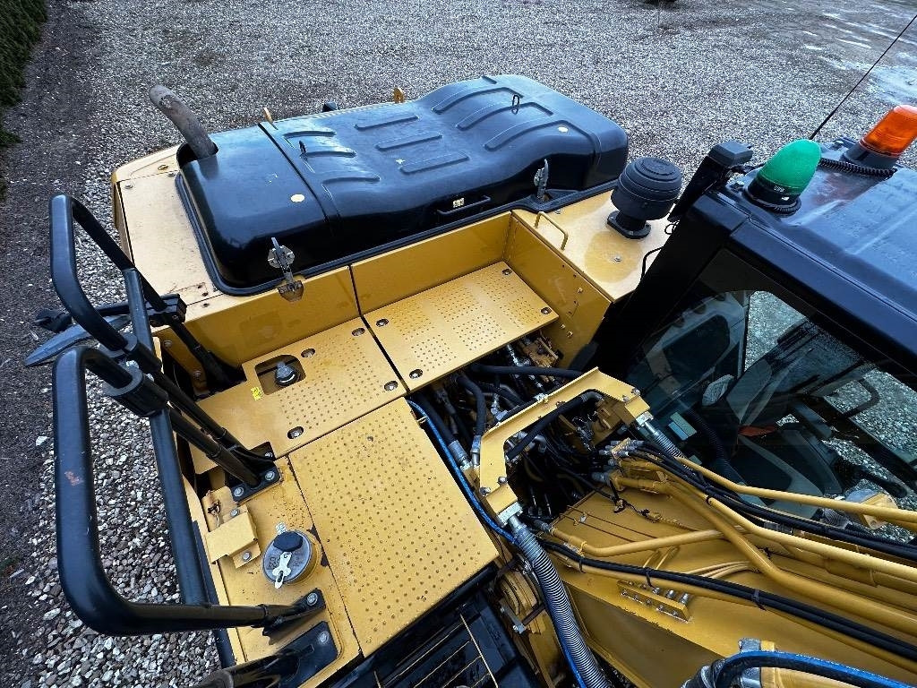 Pelle sur chenille CAT 320 EL: photos 11