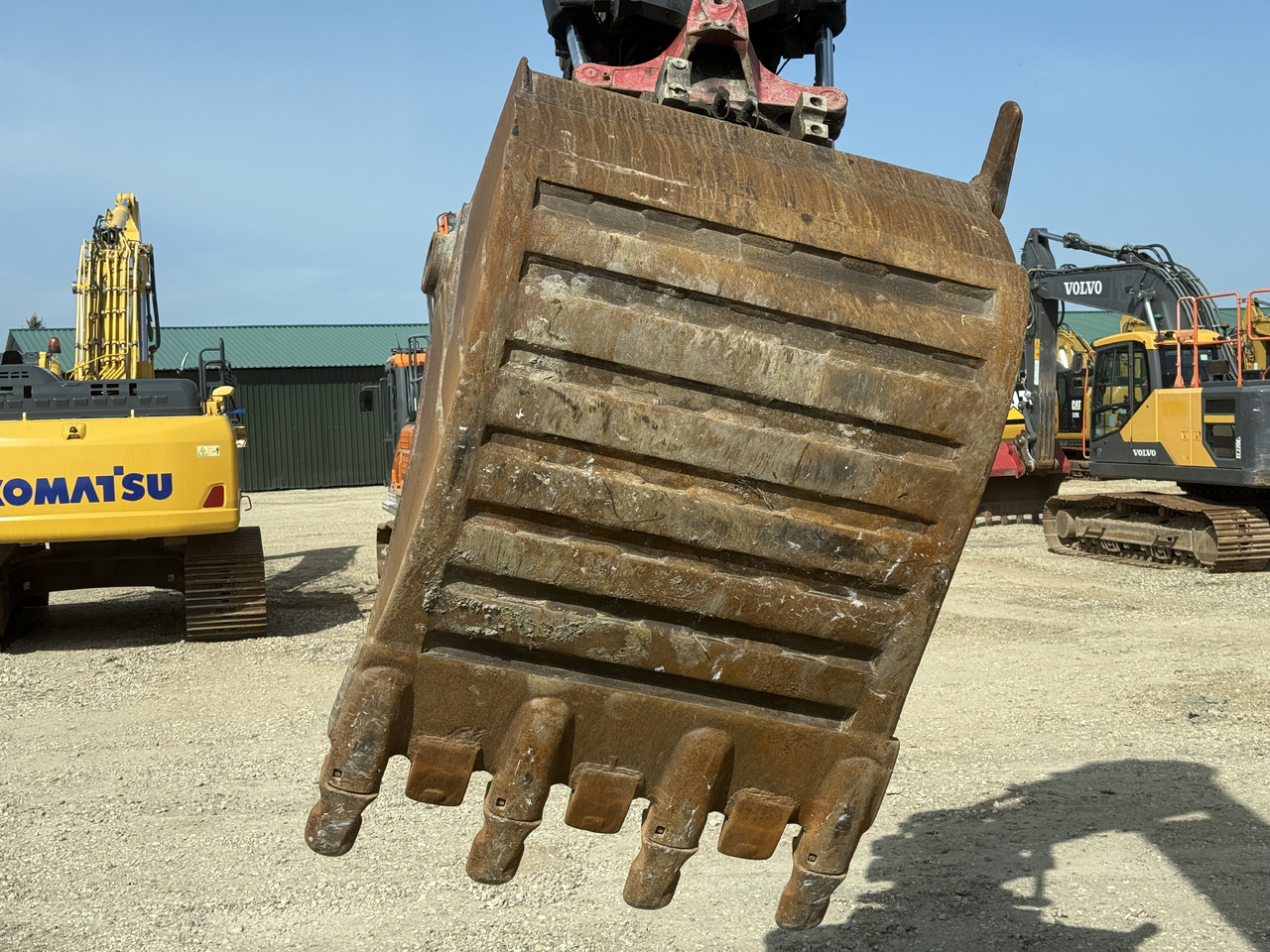 Pelle sur chenille Volvo EC 250 EL: photos 38