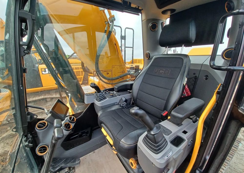 Pelle sur chenille JCB 220X: photos 9