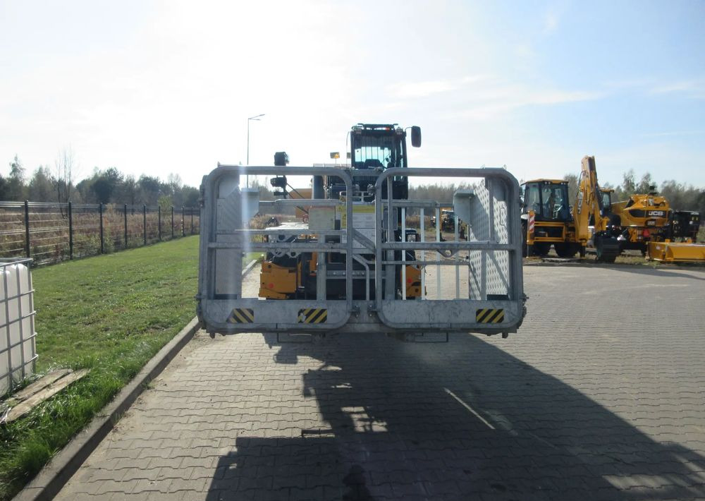 JCB JCB ROTO 555P210R - Chariot télescopique: photos 3 JCB JCB ROTO 555P210R - Chariot télescopique: photos 3