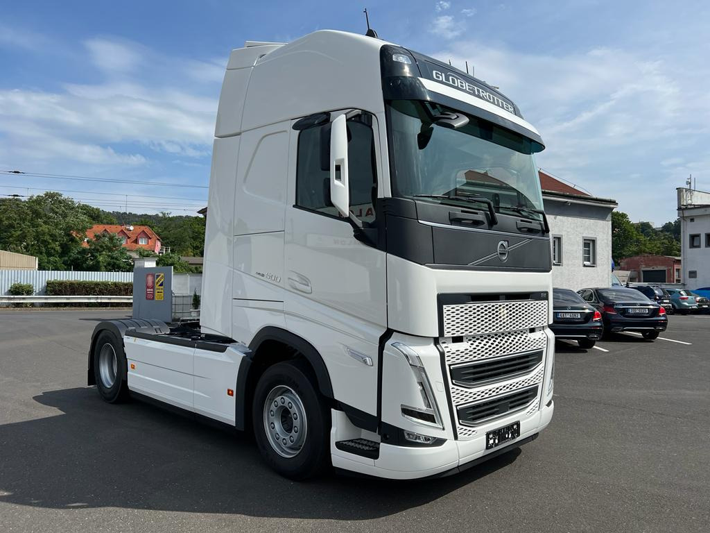 VOLVO FH 500 / Leather/ VEB+/ Air/ 2 tanks/ i-Parkcool/ - Tracteur routier: photos 2 VOLVO FH 500 / Leather/ VEB+/ Air/ 2 tanks/ i-Parkcool/ - Tracteur routier: photos 2