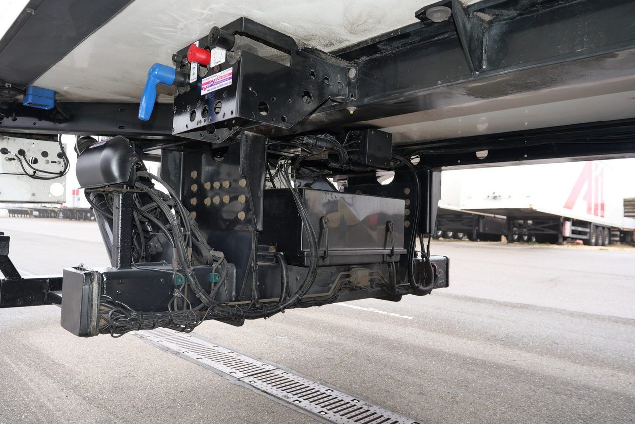 Semi-remorque frigorifique Krone SZ 18/CITY  ZWANGSGELENKT / LBW 2 TO/MITSUBISHI: photos 15