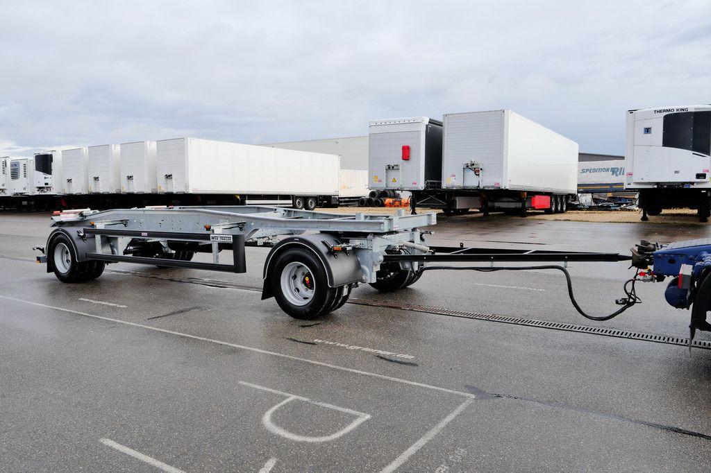 Web-Trailer ARA 18/ DIN 30722 / 5000 - 7000 mm/19,5 VERZINKT Web-Trailer ARA 18/ DIN 30722 / 5000 - 7000 mm/19,5 VERZINKT - Remorque ampliroll/ Multibenne: photos 2 Web-Trailer ARA 18/ DIN 30722 / 5000 - 7000 mm/19,5 VERZINKT Web-Trailer ARA 18/ DIN 30722 / 5000 - 7000 mm/19,5 VERZINKT - Remorque ampliroll/ Multibenne: photos 2