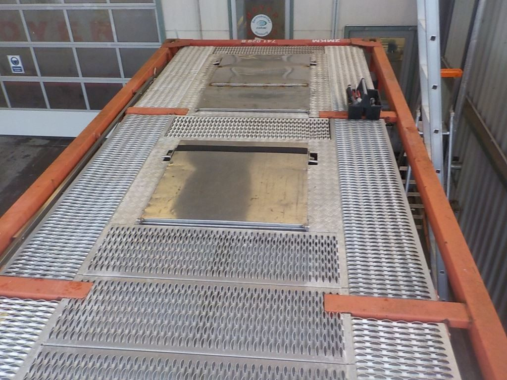 Vanhool 24.000 Liter V4A Elektroheizung 3 x Domdeckel - Semi-remorque citerne: photos 5 Vanhool 24.000 Liter V4A Elektroheizung 3 x Domdeckel - Semi-remorque citerne: photos 5
