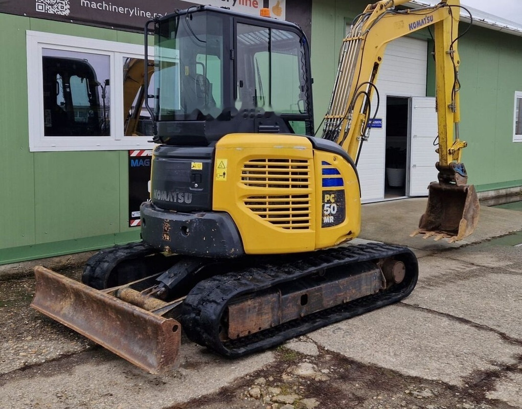 Komatsu PC50 MR-2 - Mini pelle: photos 5 Komatsu PC50 MR-2 - Mini pelle: photos 5