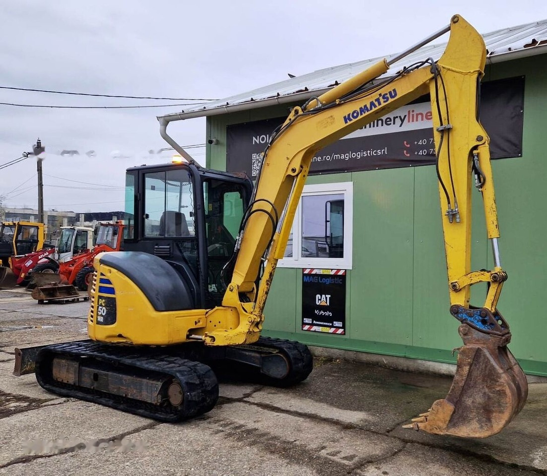 Komatsu PC50 MR-2 - Mini pelle: photos 1 Komatsu PC50 MR-2 - Mini pelle: photos 1