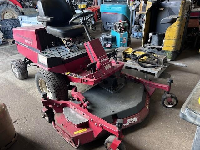 Toro 223D Groundmaster FRONTAL - Motofaucheuse: photos 2 Toro 223D Groundmaster FRONTAL - Motofaucheuse: photos 2