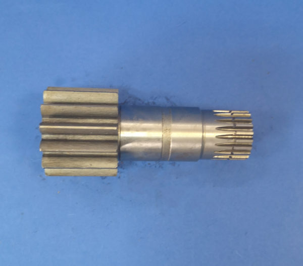 010140A Hitachi EX15.2 Swing Motor Shaft - Moteur de rotation pour Engins de chantier: photos 2 010140A Hitachi EX15.2 Swing Motor Shaft - Moteur de rotation pour Engins de chantier: photos 2