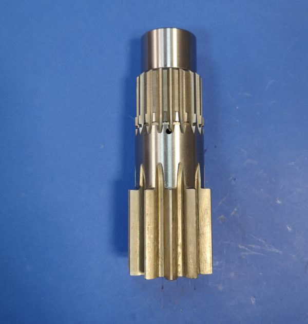 010300A / 0799503 – 0011 Schwenkmotorwelle – Hanix H15, Hitachi ZX16, Hitachi ZX18-3 - Moteur de rotation pour Engins de chantier: photos 2 010300A / 0799503 – 0011 Schwenkmotorwelle – Hanix H15, Hitachi ZX16, Hitachi ZX18-3 - Moteur de rotation pour Engins de chantier: photos 2