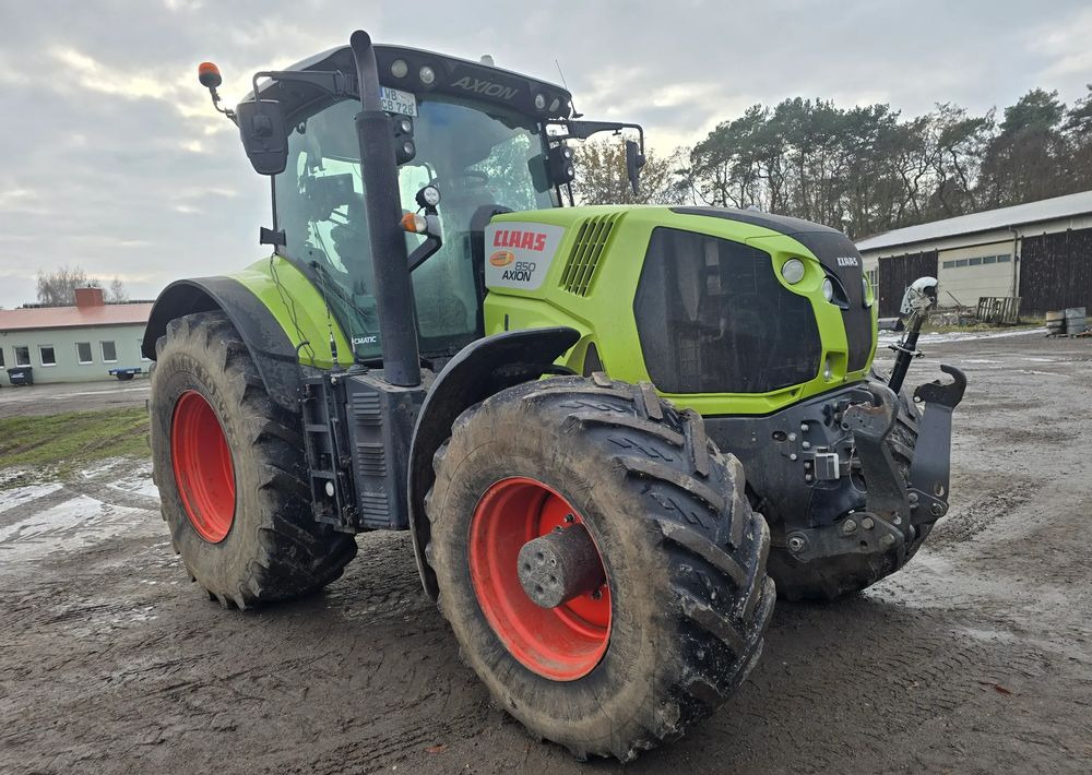Claas Axion 850 Cmatic - Tracteur agricole: photos 2 Claas Axion 850 Cmatic - Tracteur agricole: photos 2