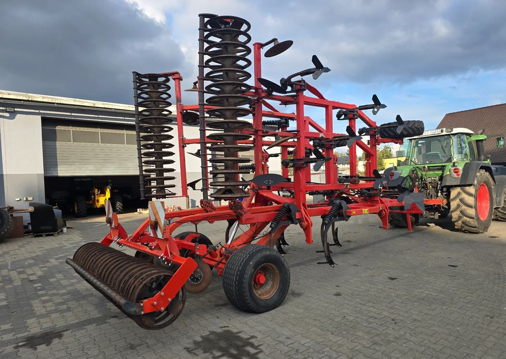 Kuhn Cultimer 6500 - Outils du sol: photos 3 Kuhn Cultimer 6500 - Outils du sol: photos 3