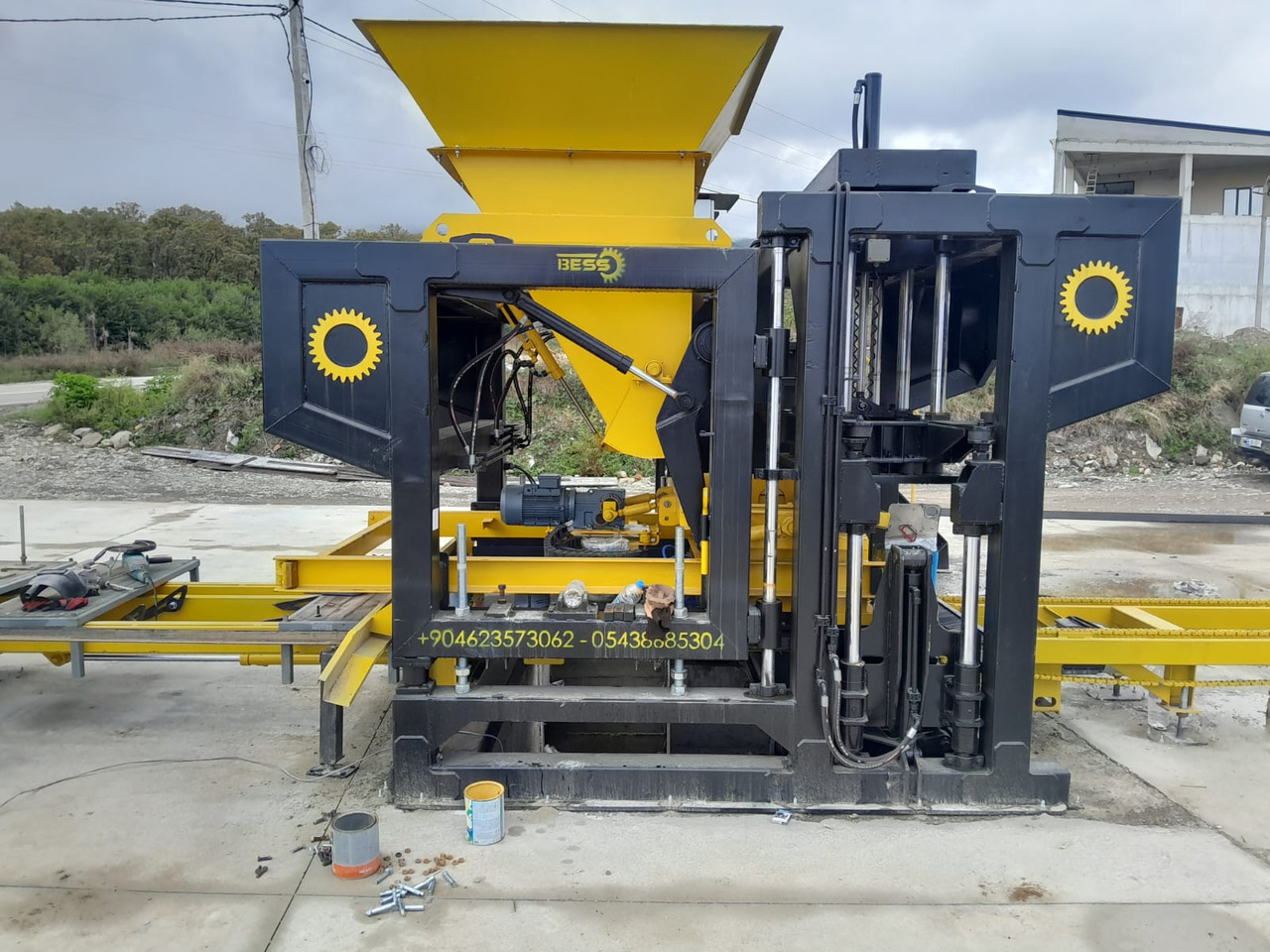 Automatic Concrete Block Machine | PRS-600 - Pondeuse à parpaing: photos 2 Automatic Concrete Block Machine | PRS-600 - Pondeuse à parpaing: photos 2