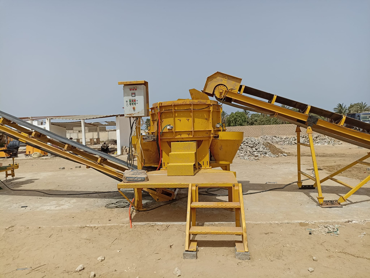 Economic Block Making Machine - Pondeuse à parpaing: photos 4 Economic Block Making Machine - Pondeuse à parpaing: photos 4