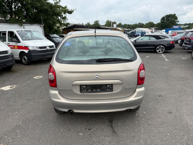 Citroën Xsara Picasso 1.8 16V Exclusive - Berline: photos 5 Citroën Xsara Picasso 1.8 16V Exclusive - Berline: photos 5