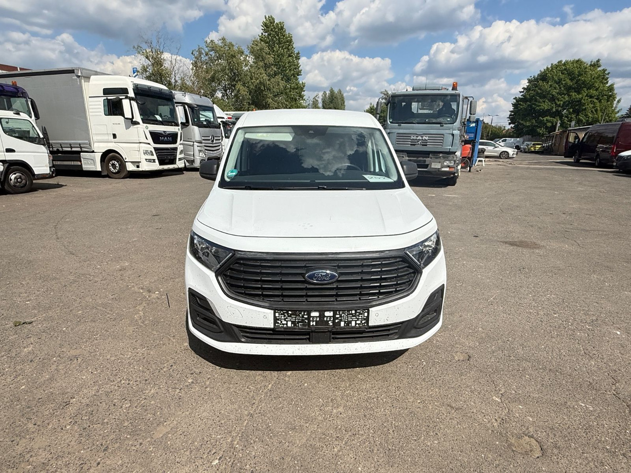 Ford Transit Connect Trend L2 Kasten - Fourgonnette: photos 2 Ford Transit Connect Trend L2 Kasten - Fourgonnette: photos 2