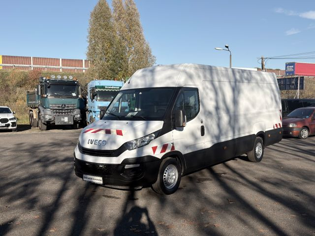 Iveco Daily Kasten 35 S . - Fourgon utilitaire, Utilitaire double cabine: photos 3 Iveco Daily Kasten 35 S . - Fourgon utilitaire, Utilitaire double cabine: photos 3