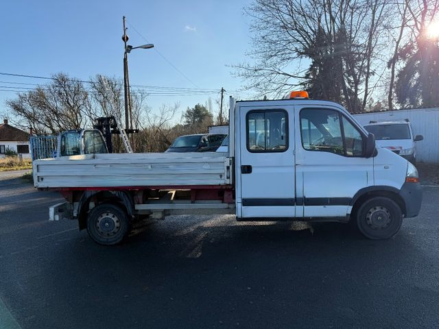 Renault Master II Phase Doppelkabine Pritsche 2.5 - Utilitaire plateau: photos 3 Renault Master II Phase Doppelkabine Pritsche 2.5 - Utilitaire plateau: photos 3