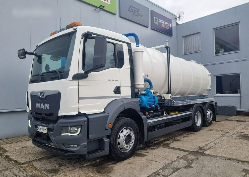 MAN TGS 26.330 - Camion hydrocureur: photos 1 MAN TGS 26.330 - Camion hydrocureur: photos 1