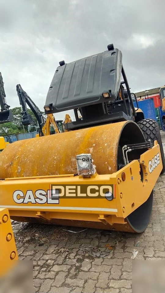 Compacteur neuf CASE 1107EX: photos 14