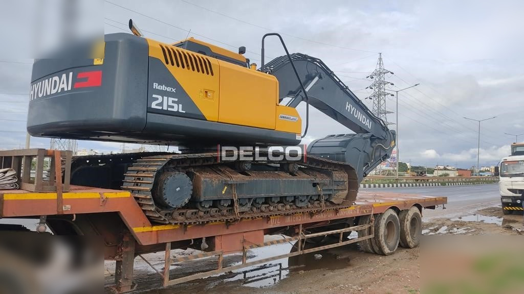 HYUNDAI ROBEX 215L SMART - Pelle sur chenille: photos 4 HYUNDAI ROBEX 215L SMART - Pelle sur chenille: photos 4