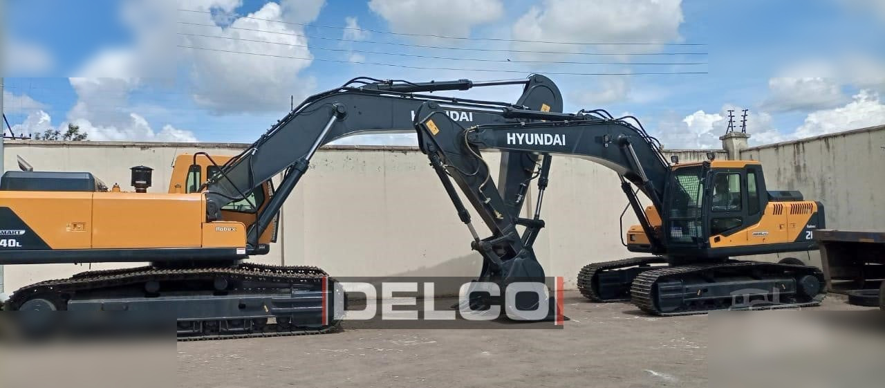 HYUNDAI ROBEX 340L SMART - Pelle sur chenille: photos 1 HYUNDAI ROBEX 340L SMART - Pelle sur chenille: photos 1