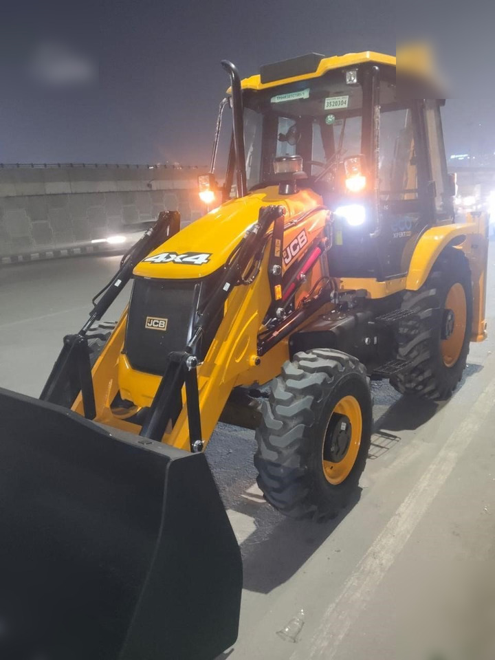 JCB 3DX SUPER - Tractopelle: photos 1 JCB 3DX SUPER - Tractopelle: photos 1