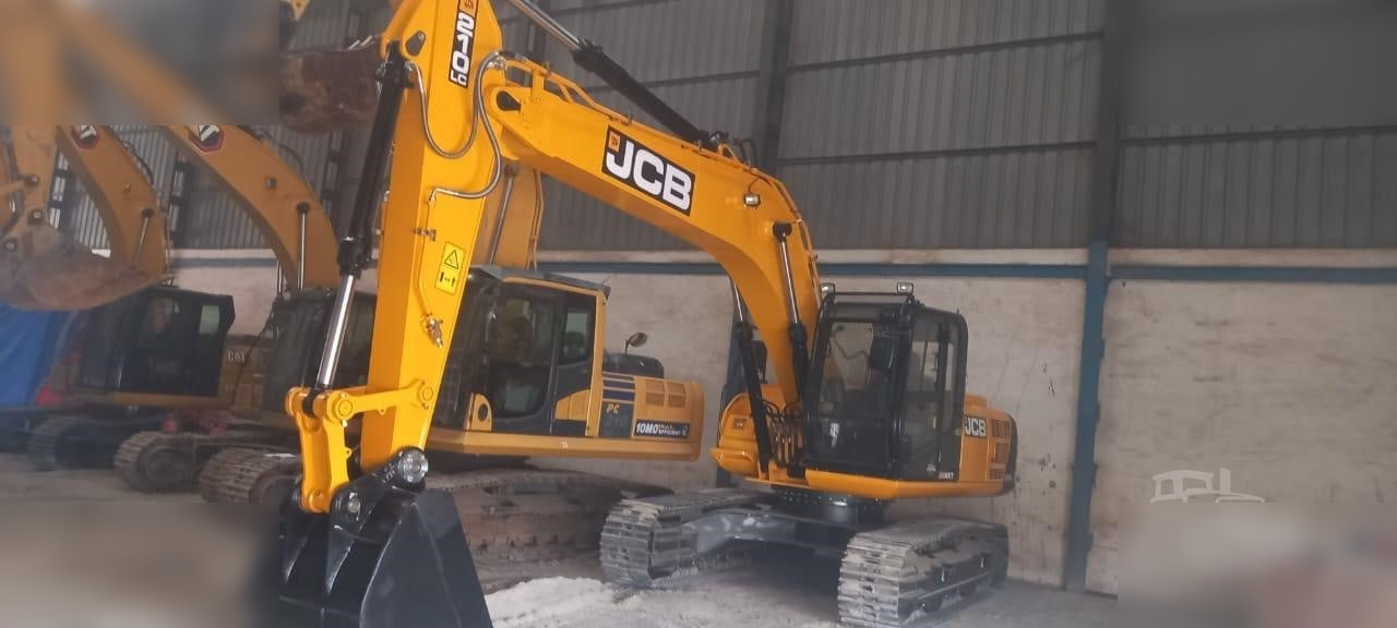 JCB JS210 LC - Pelle sur chenille: photos 2 JCB JS210 LC - Pelle sur chenille: photos 2