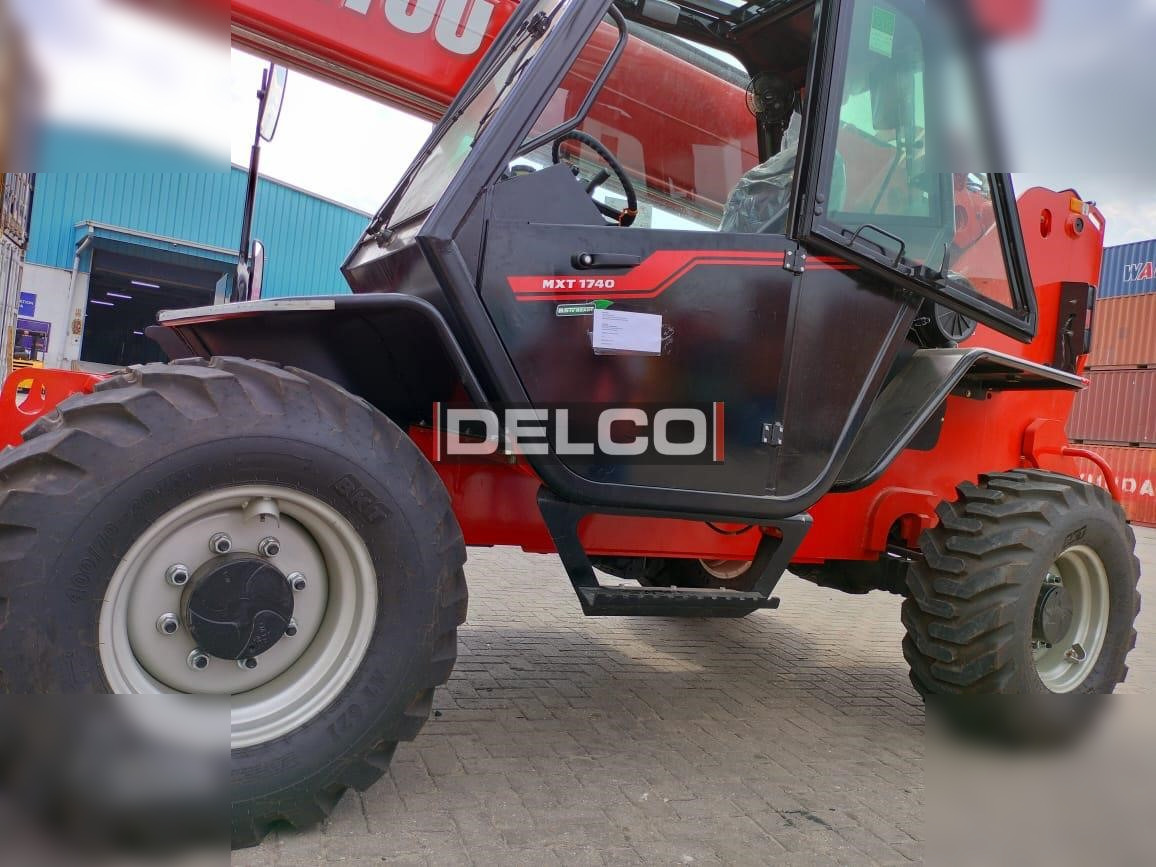 MANITOU MXT1740 - Chariot télescopique: photos 4 MANITOU MXT1740 - Chariot télescopique: photos 4