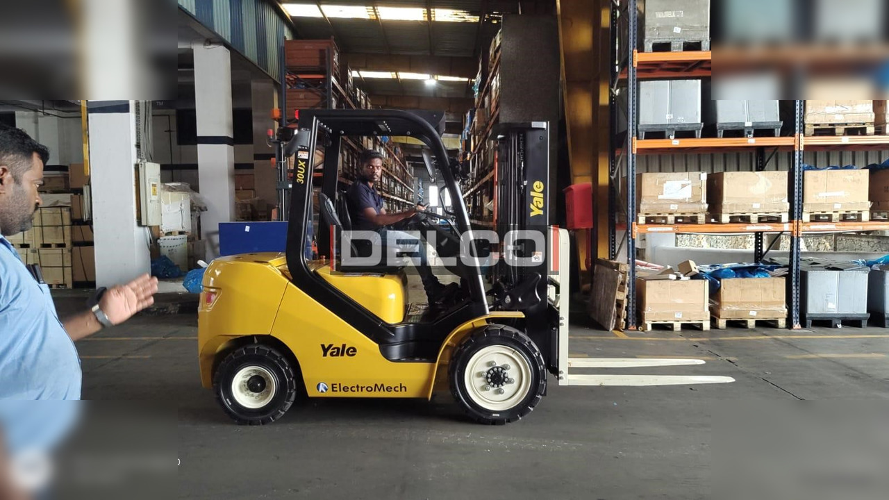 YALE GP30UX - Chariot élévateur: photos 1 YALE GP30UX - Chariot élévateur: photos 1