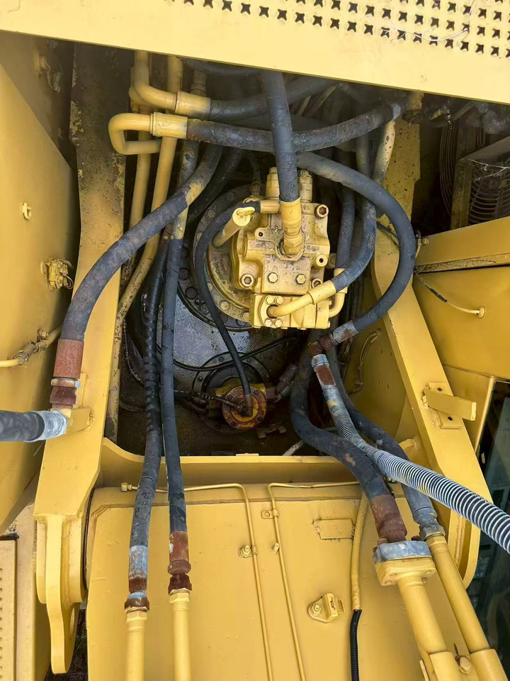CAT 325CL - Pelle sur chenille: photos 5 CAT 325CL - Pelle sur chenille: photos 5