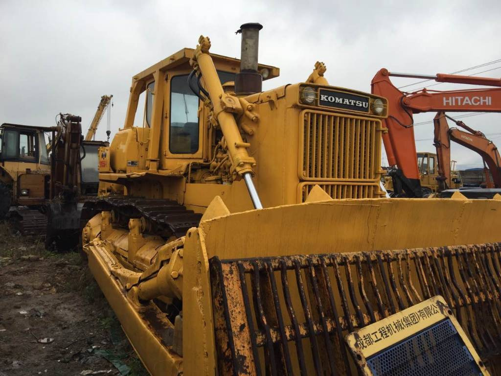 Komatsu D 155 A-1  - Bulldozer: photos 1 Komatsu D 155 A-1  - Bulldozer: photos 1