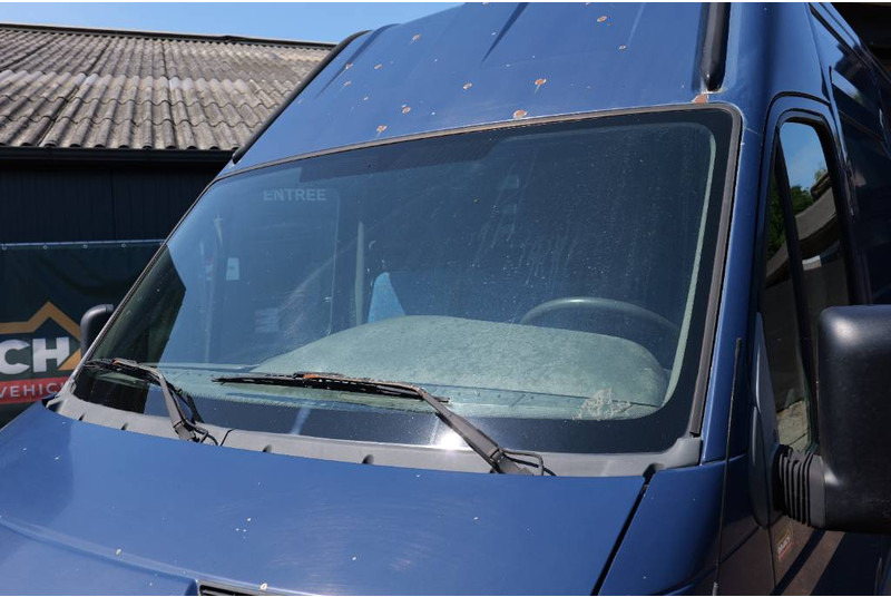 Fourgon utilitaire Iveco 35C 13 L2H2 lucht: photos 8