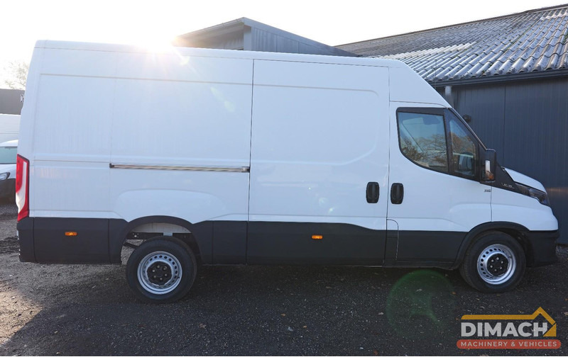 Iveco 35S16 Iveco Daily 35S16 L2H2 NL car TOP!! - Fourgon utilitaire: photos 3 Iveco 35S16 Iveco Daily 35S16 L2H2 NL car TOP!! - Fourgon utilitaire: photos 3
