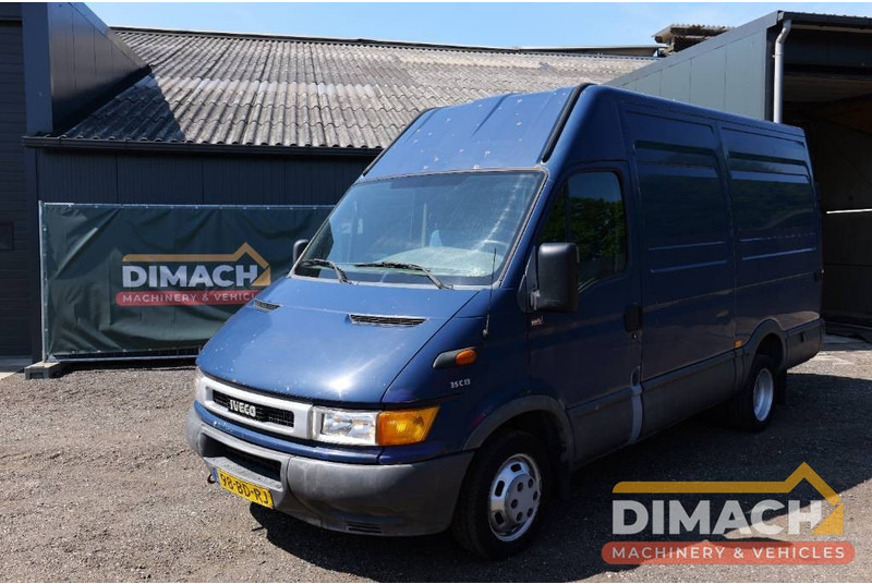 Iveco Daily 35C L2H2 luchtgeremd - Fourgon utilitaire: photos 1 Iveco Daily 35C L2H2 luchtgeremd - Fourgon utilitaire: photos 1