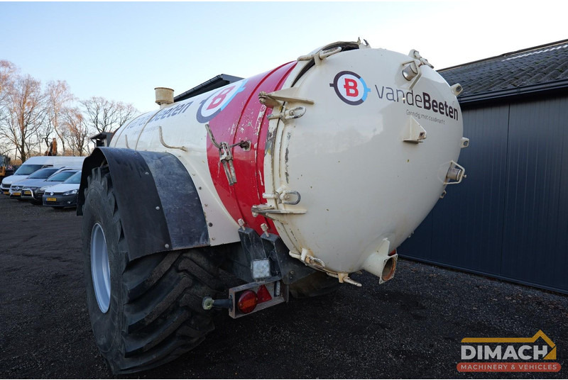Zelfbouw ONBEKEND 7m3 Waterwagen - giertank - Veenhuis dubbele pomp - banden zgan 28.1 R26 - Machine agricole: photos 3 Zelfbouw ONBEKEND 7m3 Waterwagen - giertank - Veenhuis dubbele pomp - banden zgan 28.1 R26 - Machine agricole: photos 3