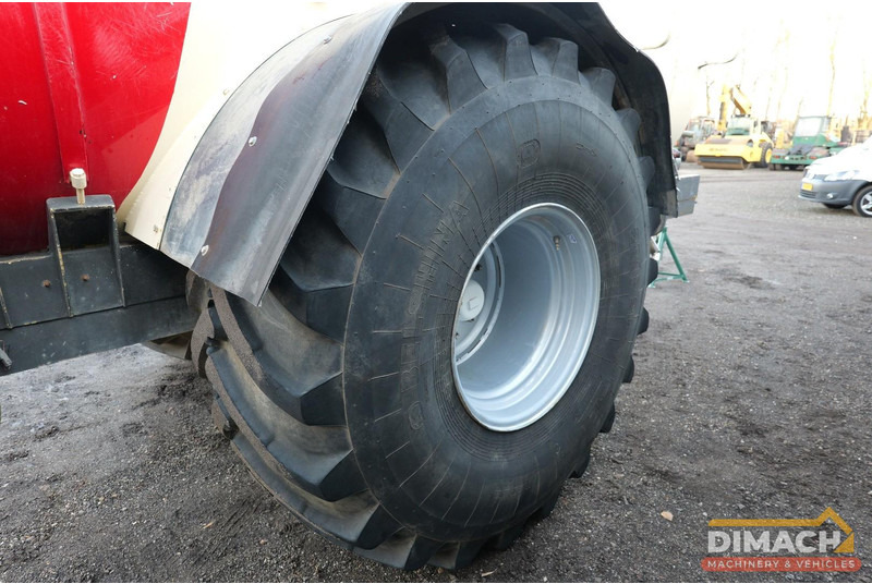 Zelfbouw ONBEKEND 7m3 Waterwagen - giertank - Veenhuis dubbele pomp - banden zgan 28.1 R26 - Machine agricole: photos 5 Zelfbouw ONBEKEND 7m3 Waterwagen - giertank - Veenhuis dubbele pomp - banden zgan 28.1 R26 - Machine agricole: photos 5